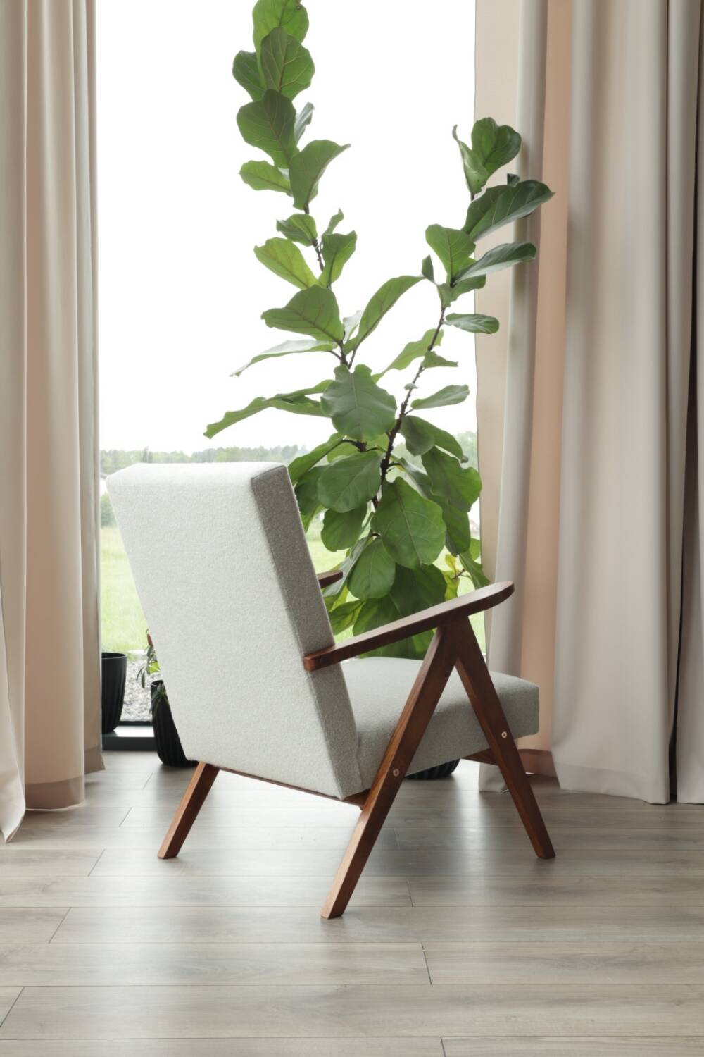 Fauteuil vintage blanc cassé bouclé zig Zag 1970