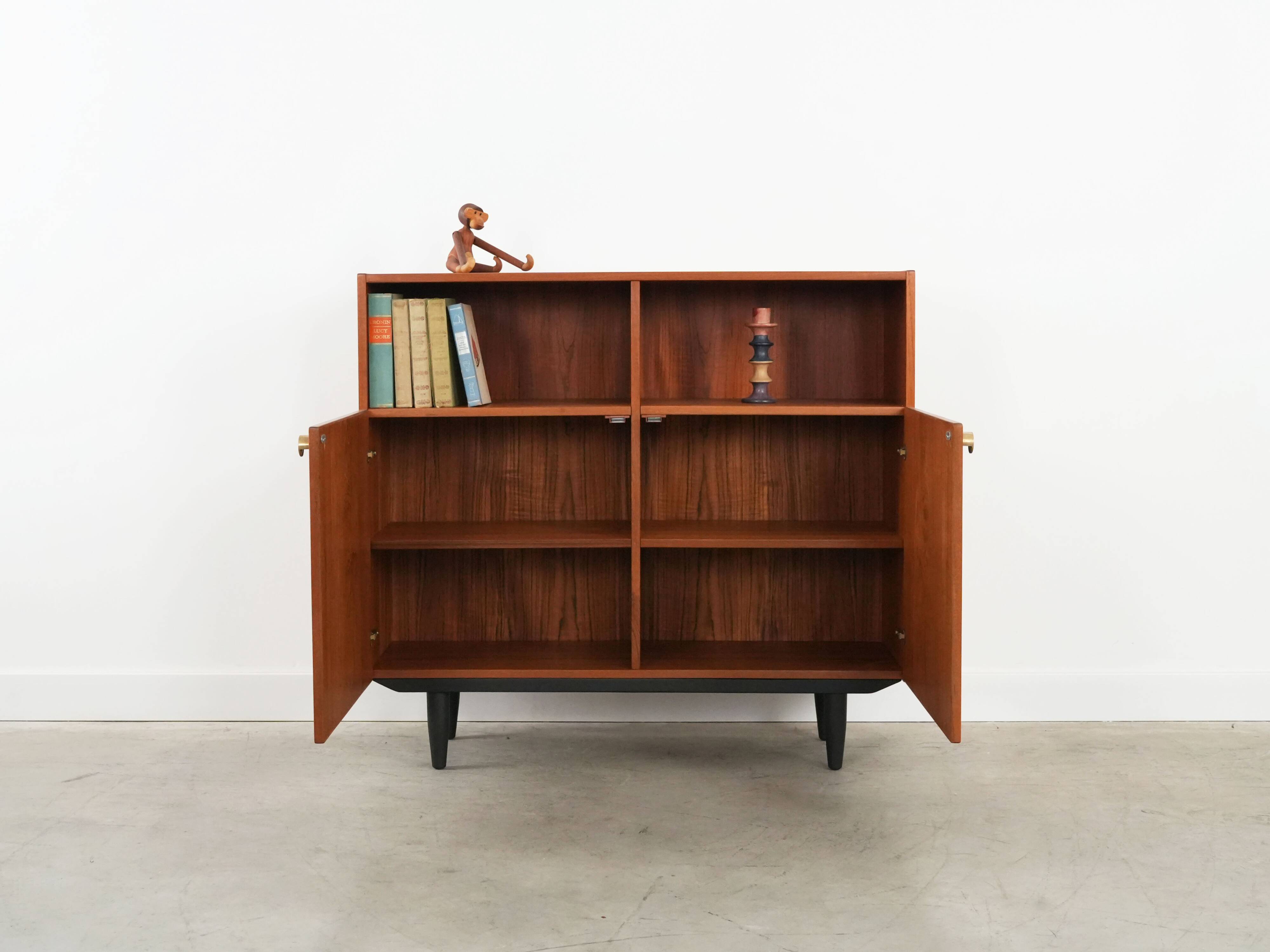 Teak wardrobe, Danish design, 1970s, produced in Denmark