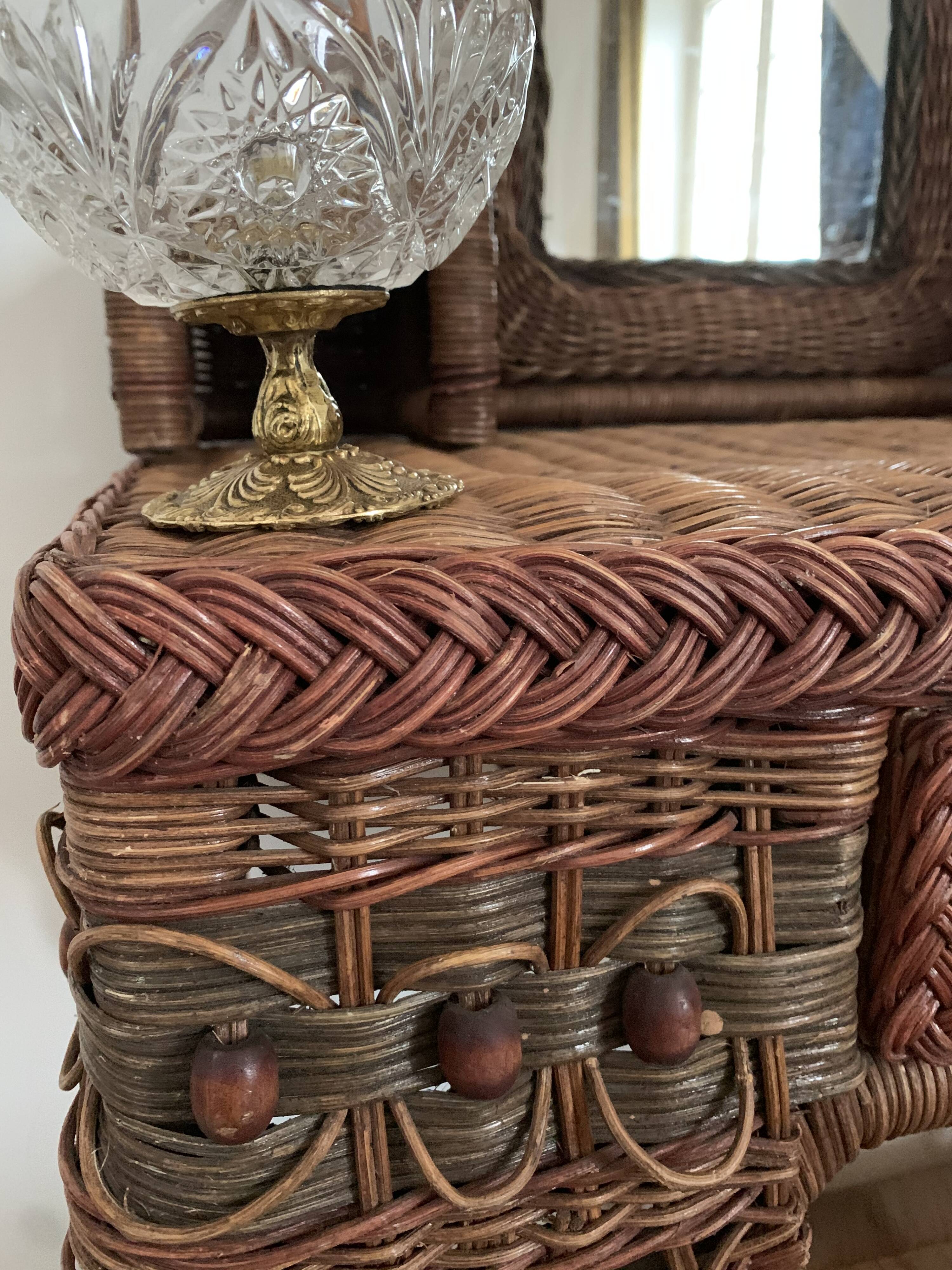 Rattan hairdresser and its pouf
