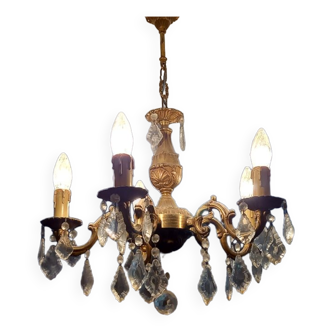 Lustre doré avec perles