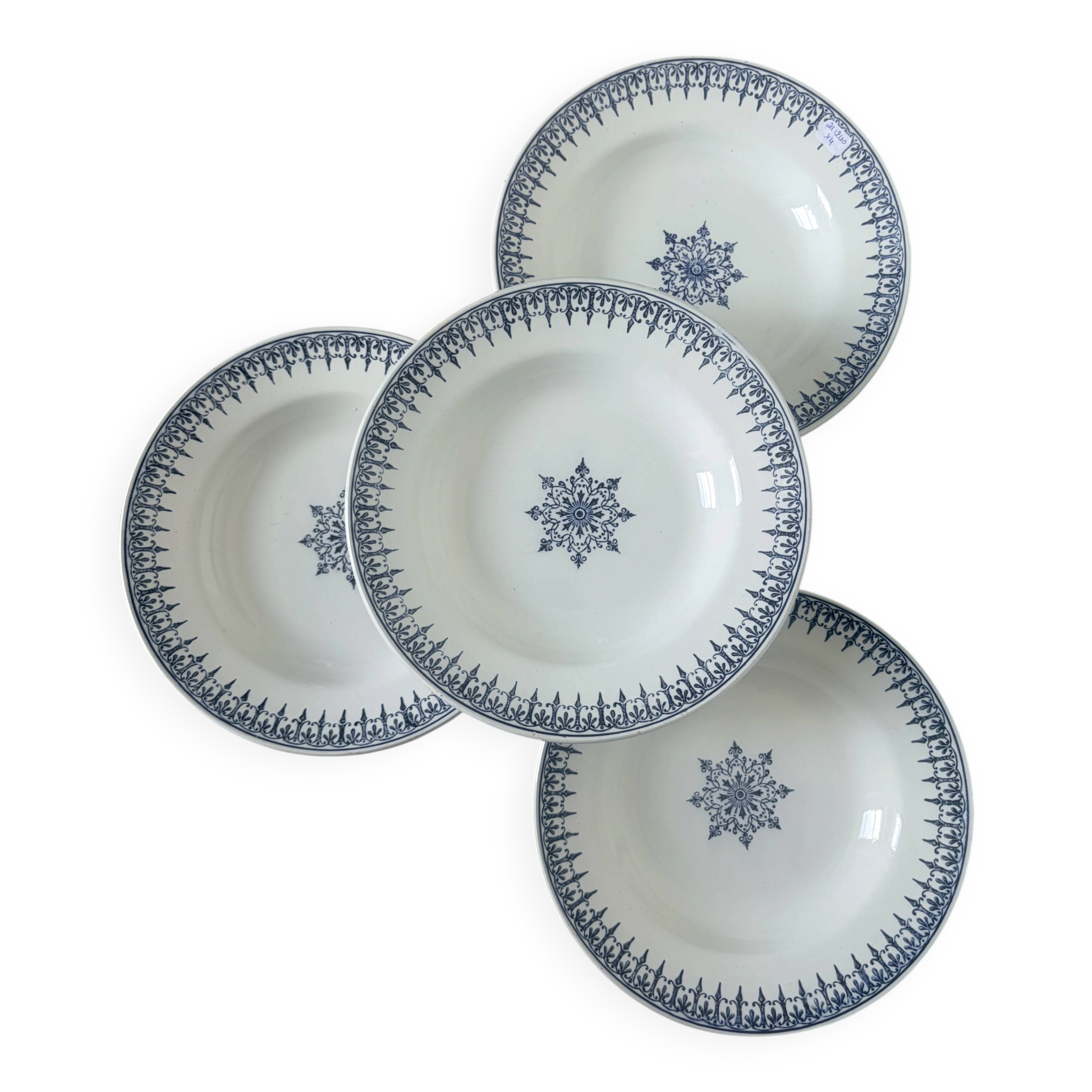 4 deep plates from St Amand model Primax 211240