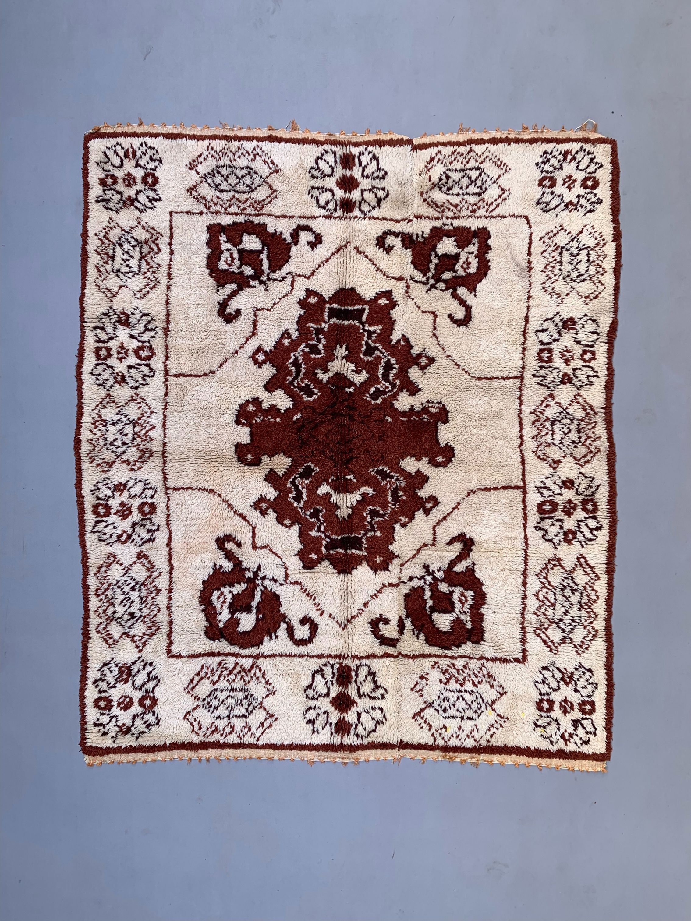 Vintage moroccan Beni Ourain rug 227x193cm