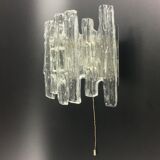 Applique murale hollywoodienne en verre de glace Hollywood Regency / Sconce par J. T. Kalmar pour Kalmar Franken, années 1960