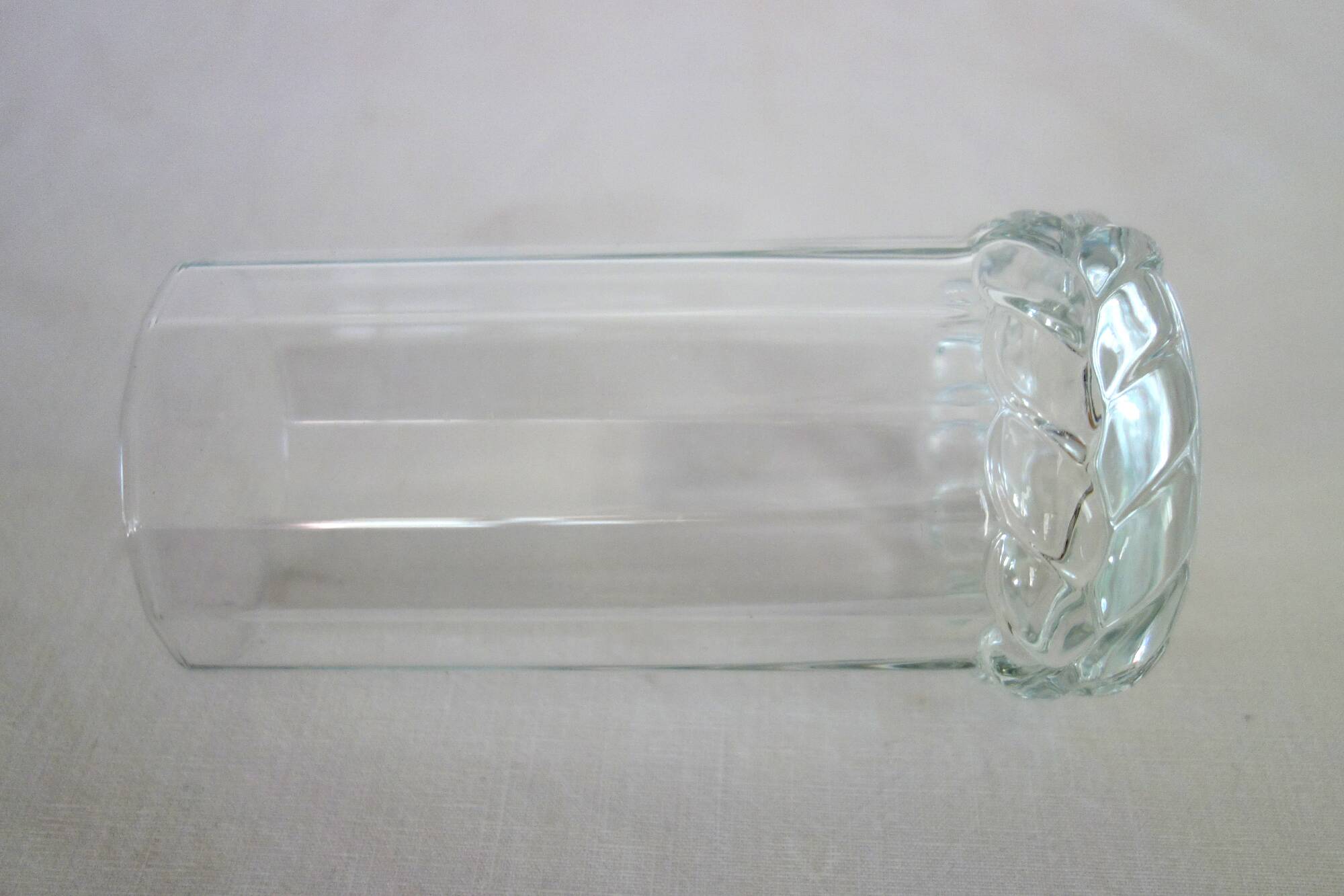 Set of 6 original big-footed glasses from the 70s