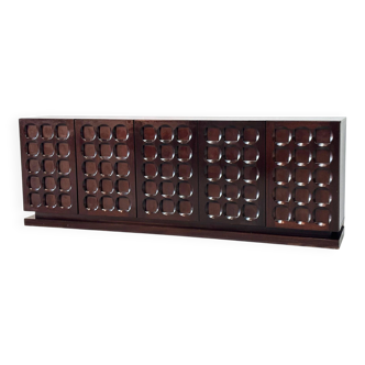 Buffet brutaliste belge par Defour