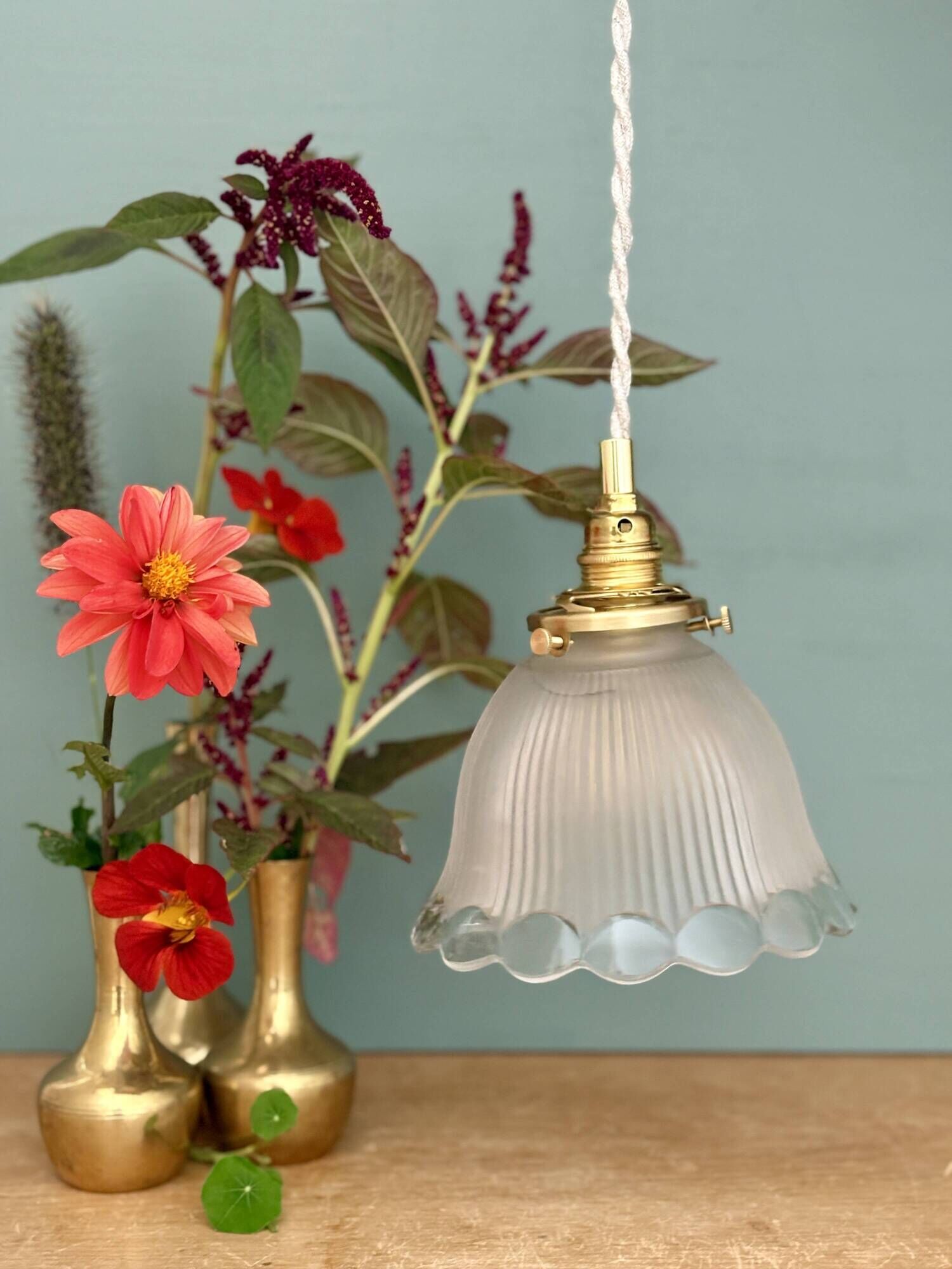 Vintage tulip suspension in frosted glass (TFB1)