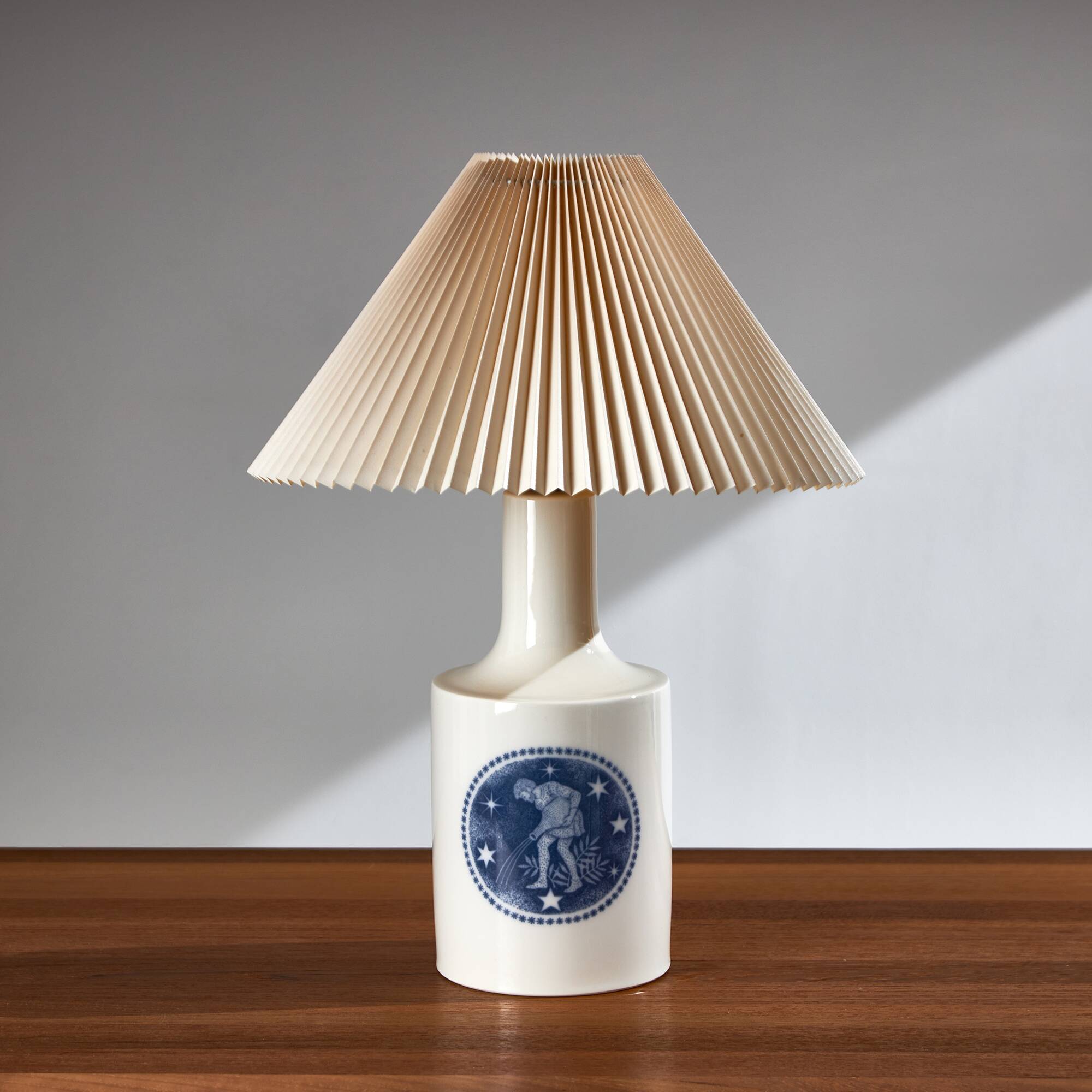 MK7948 Vandmanden / Aquarius porcelain table lamp by Kai Lange for Fog & Mørup and Royal Copenhagen