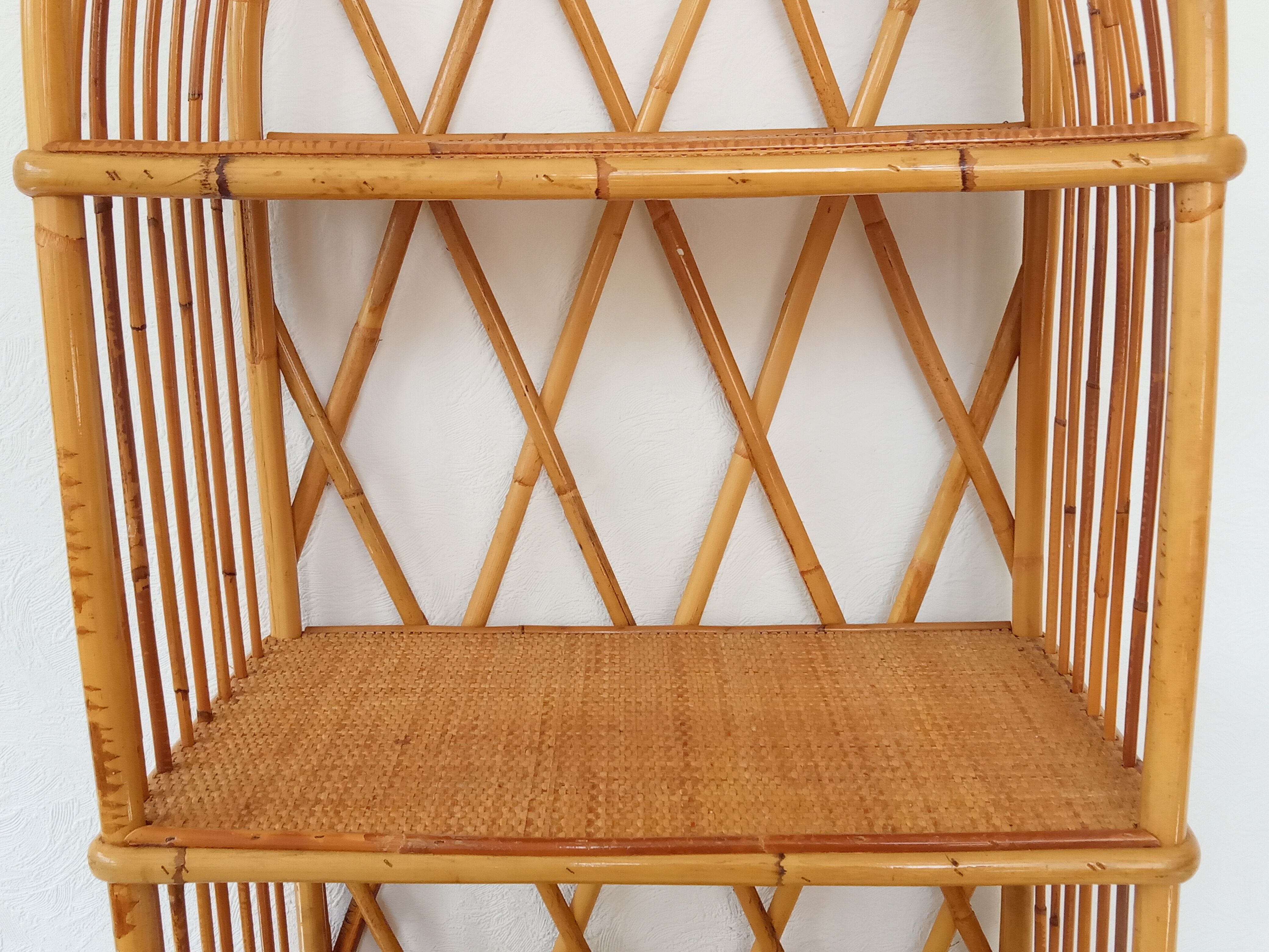 Bookcase in rattan 60/70
