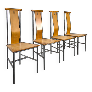 Série de 4 chaises modèle