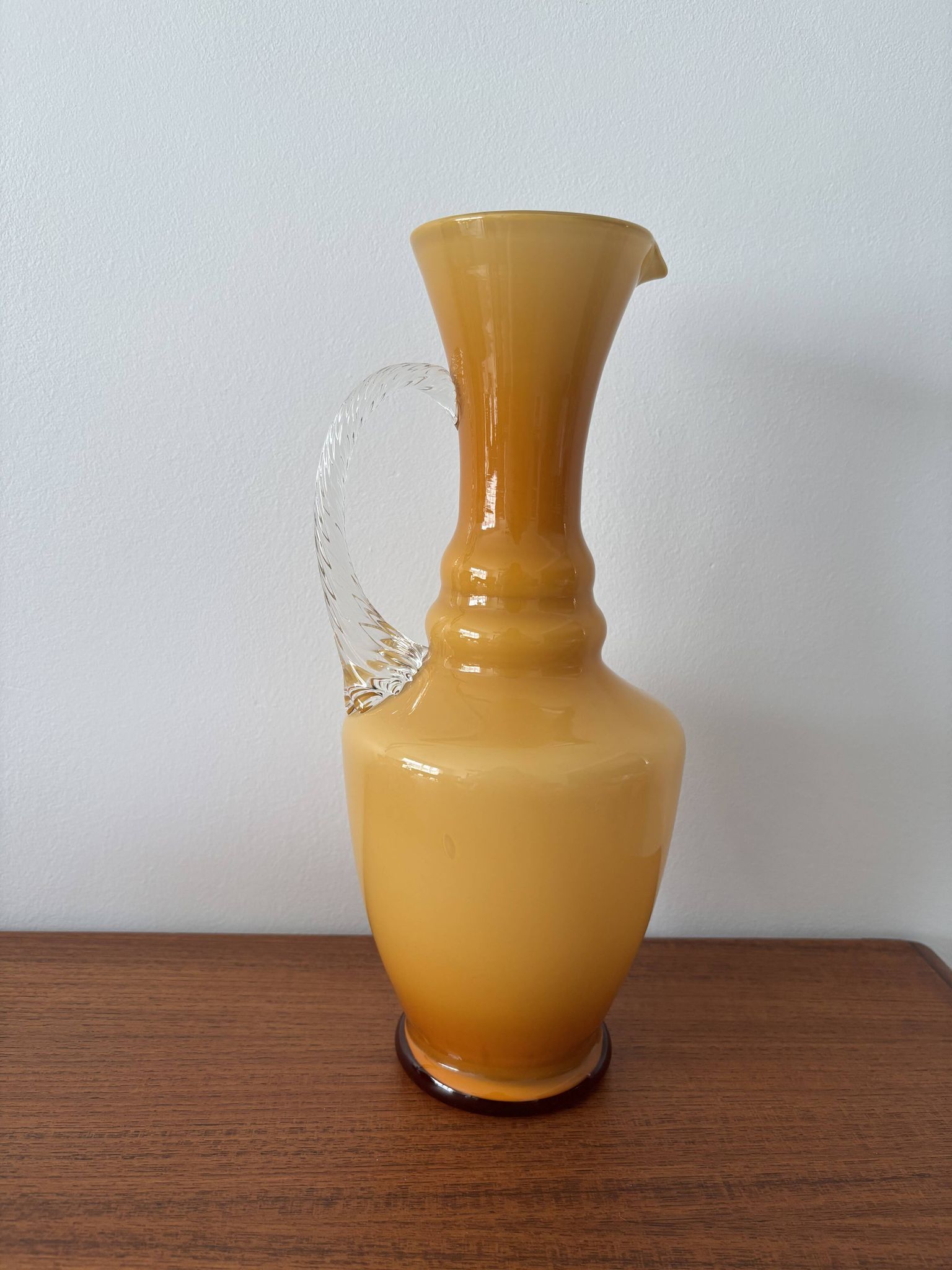 Vase en opaline vintage range ambré Verrerie rétro mid century