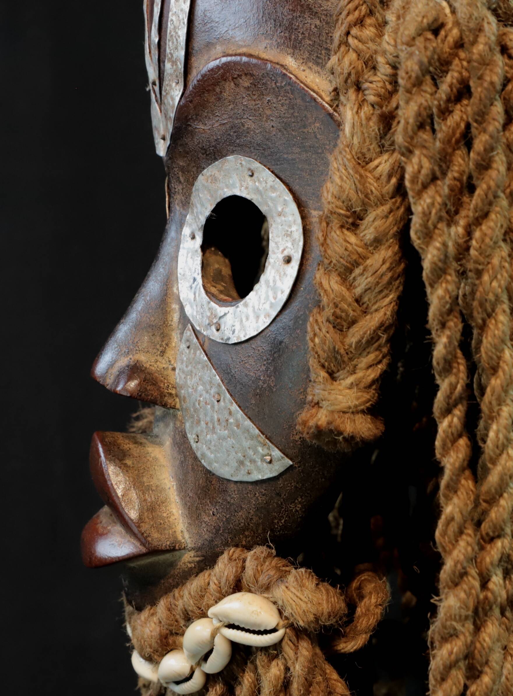 Dan Singer Mask - Ivory Coast - 38 Cms