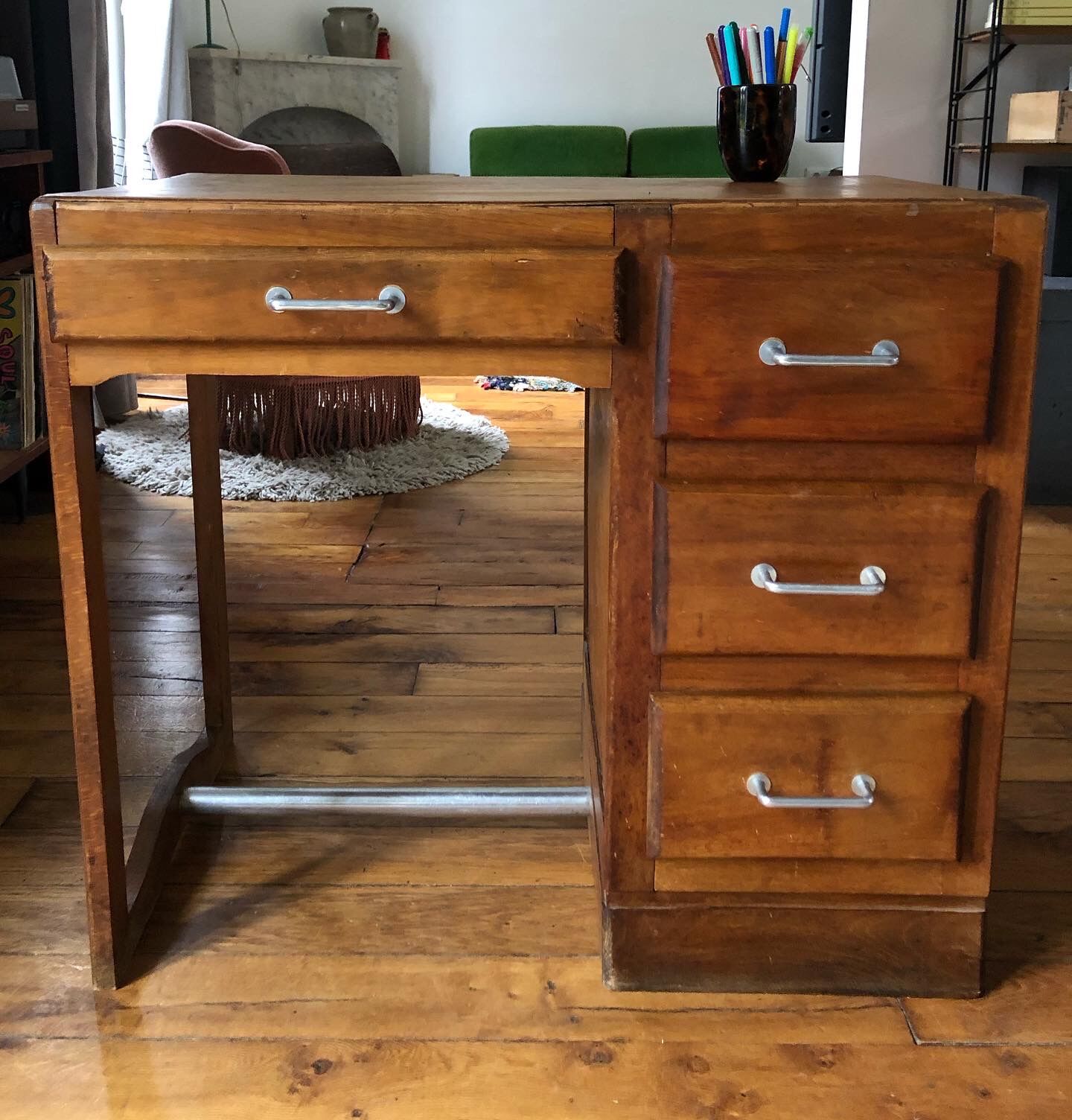 Office 6/10 years 1950