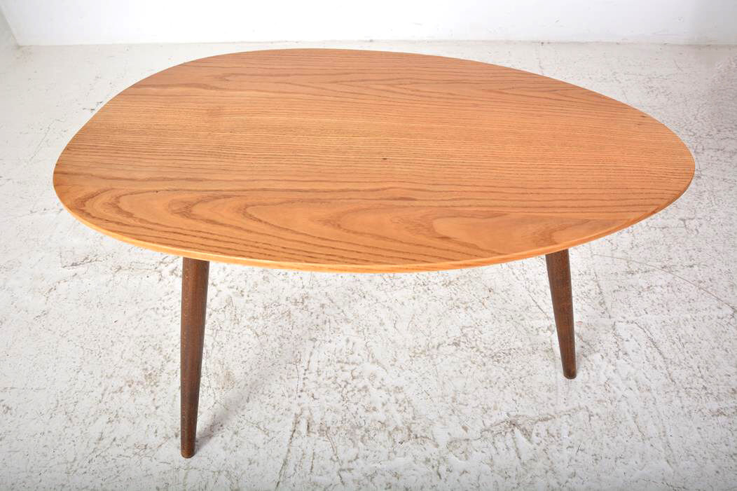 Tripod coffee table dating from the 60s
