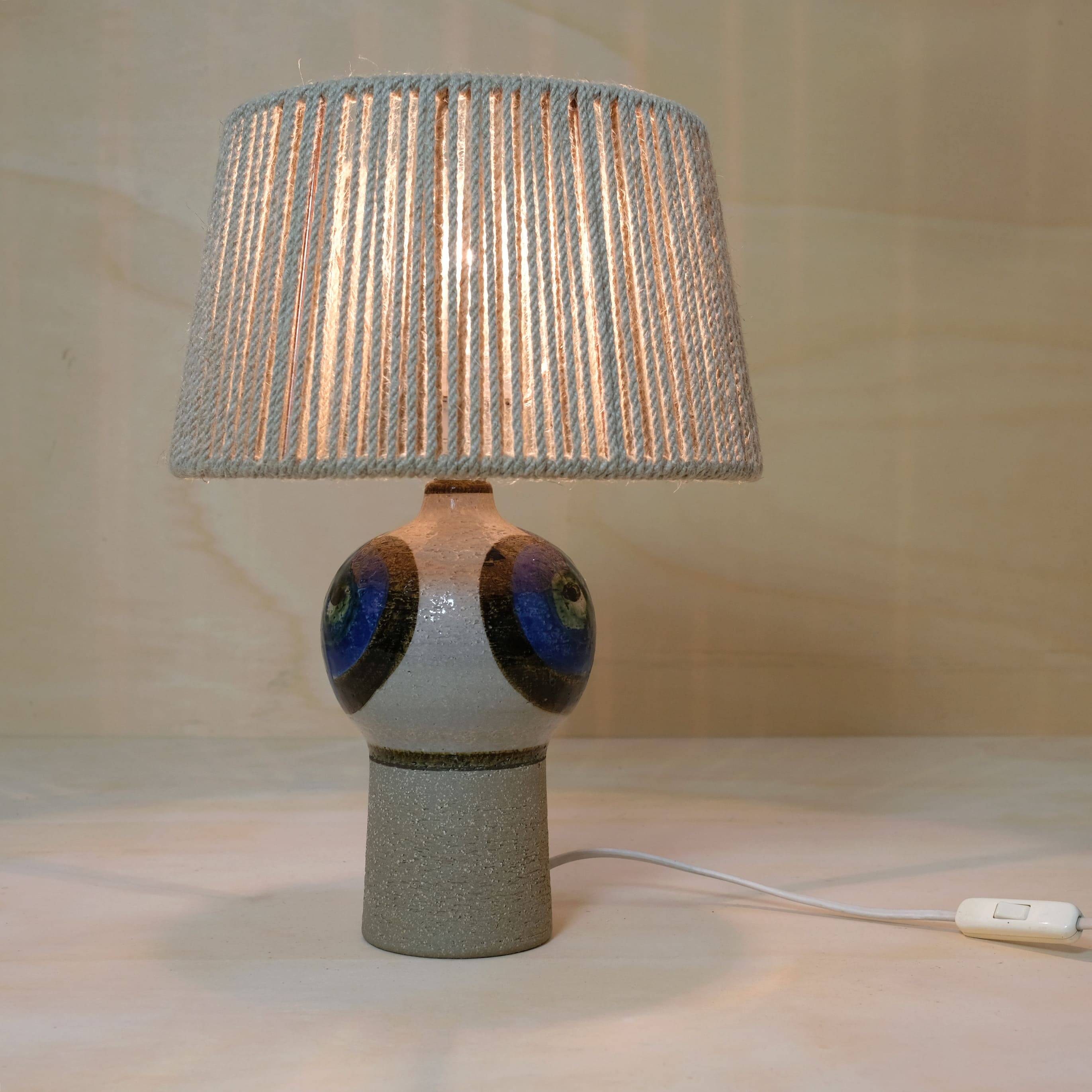 Noomi Backhausen pour Søholm Stentøj, petite lampe de table, 1960s.
