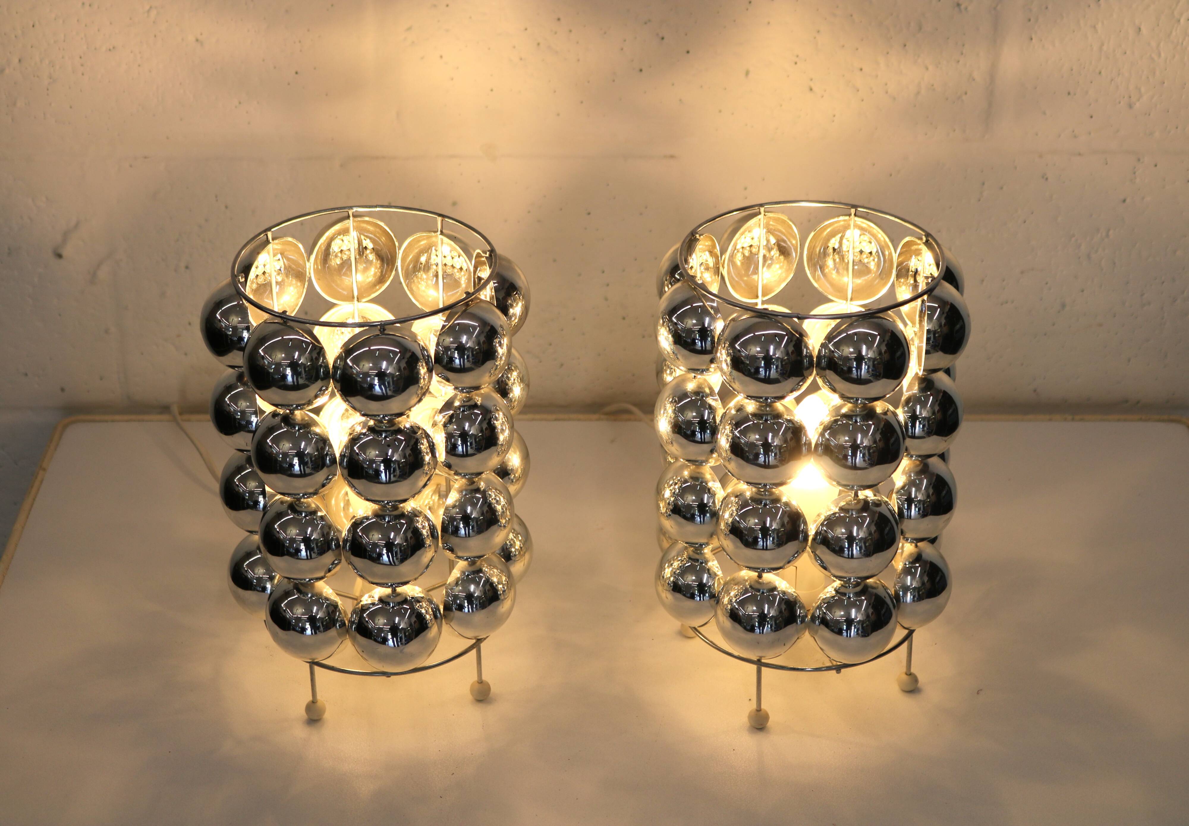 Pair of  Kare design table lamps model 62455 with chromed plastic bubbles