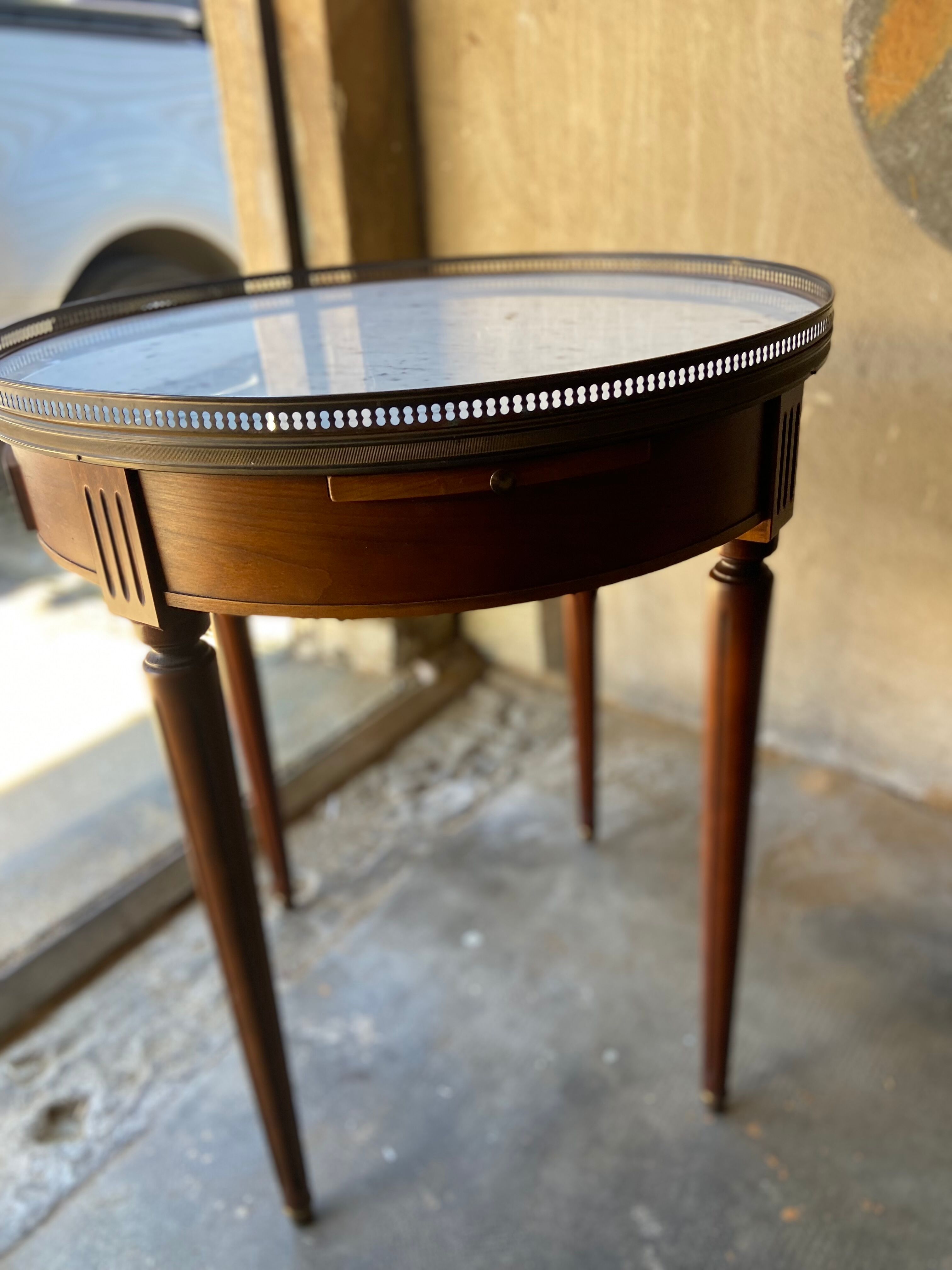 White marble hot water bottle table