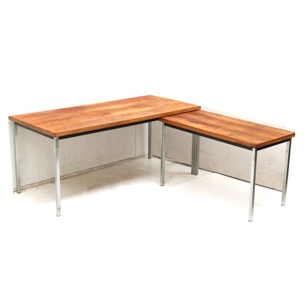 Bureau d'angle vintage en palissandre par Nipu fabriqué dans les années 1960