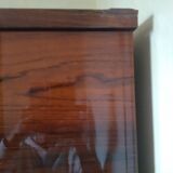 Armoire en bois palissandre laquée marqueterie