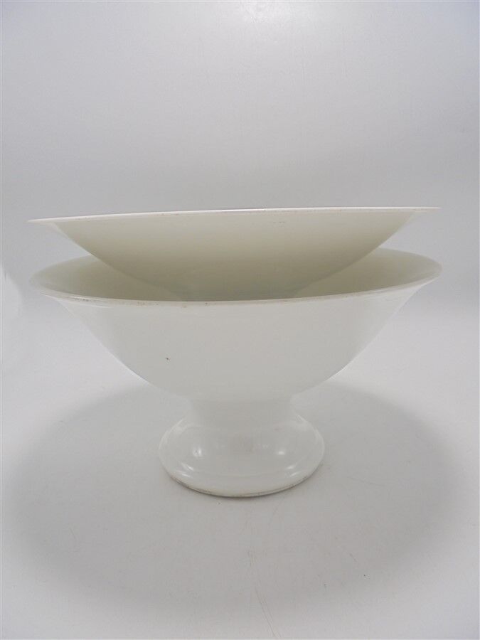 Set of 2 fruit bowls