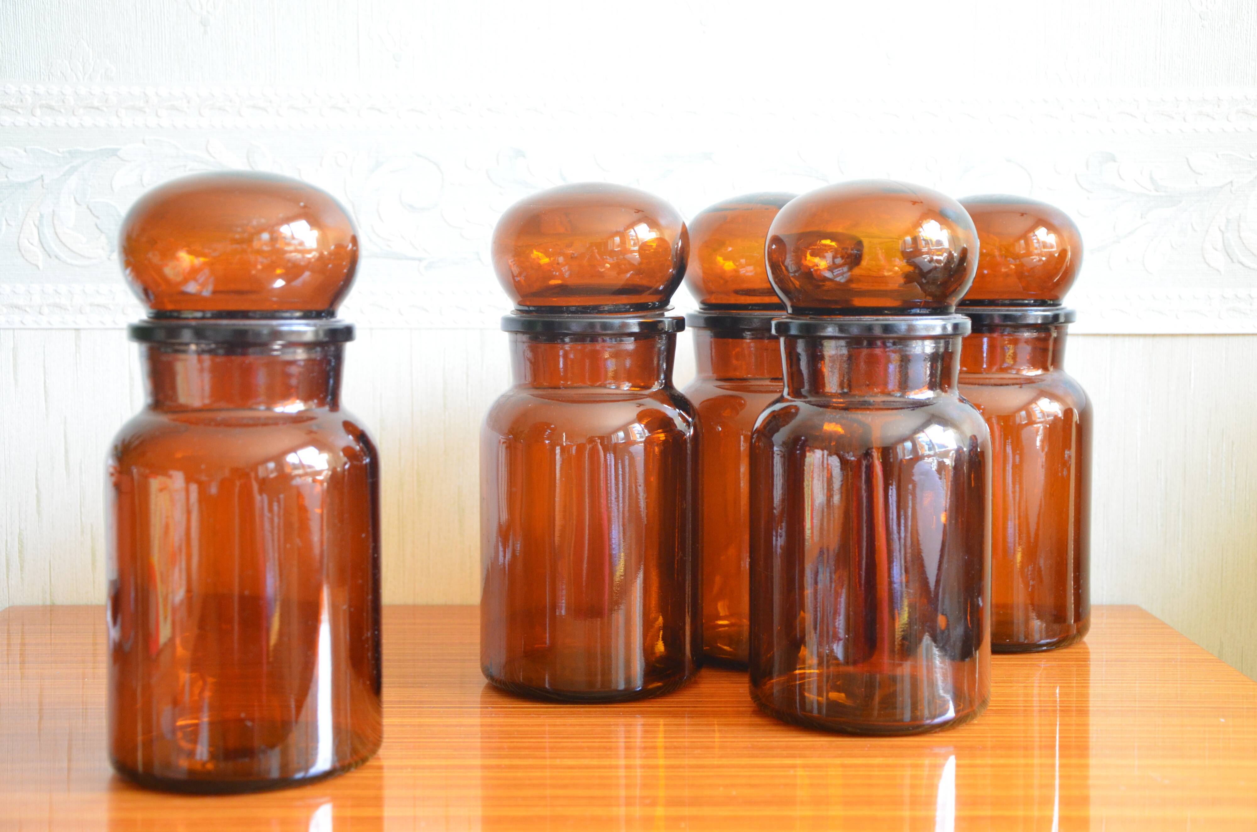Amber vintage glass apothecary pot, cabochon lid