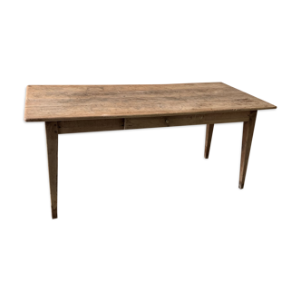 Farmhouse table