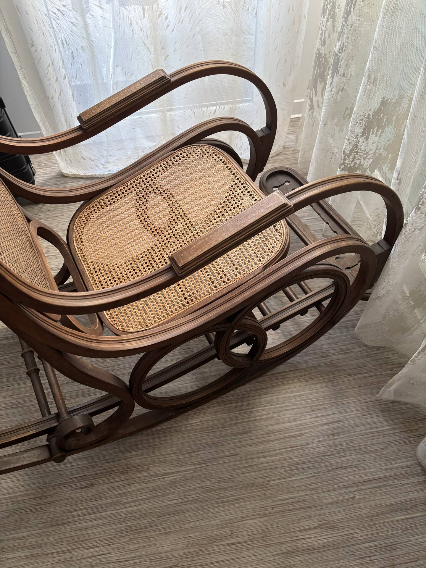 Thonet rattan rocking chair from the 1920s.