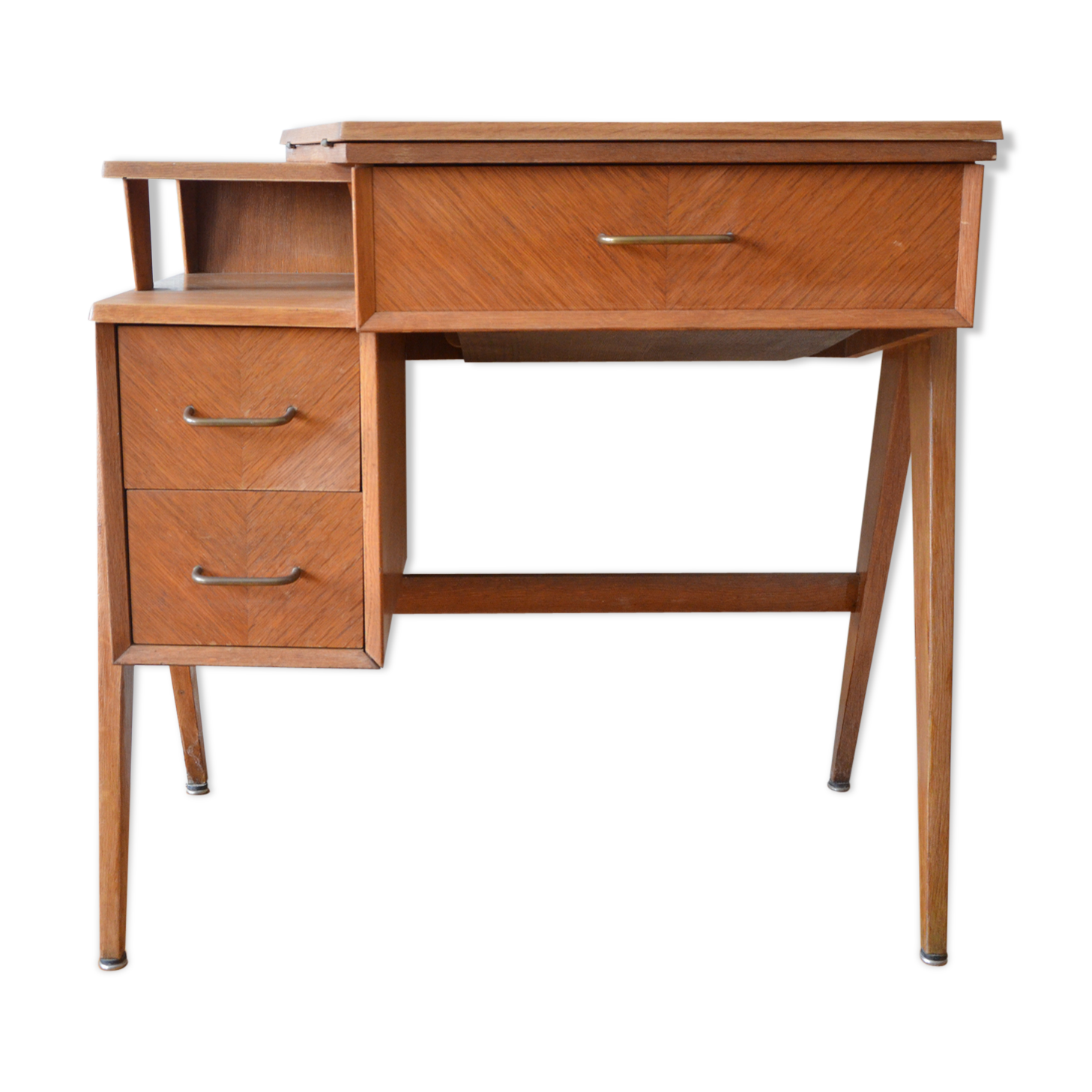 Desk and its Singer integrated sewing machine, 1962