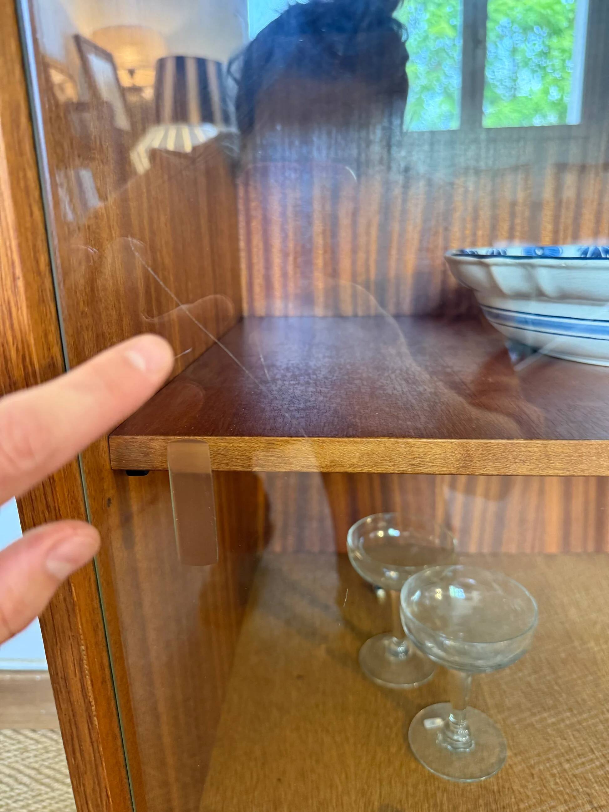 Enfilade vitrée vintage en placage de teck