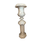 Large column with a sculpted white marble basin – Handcrafted piece
