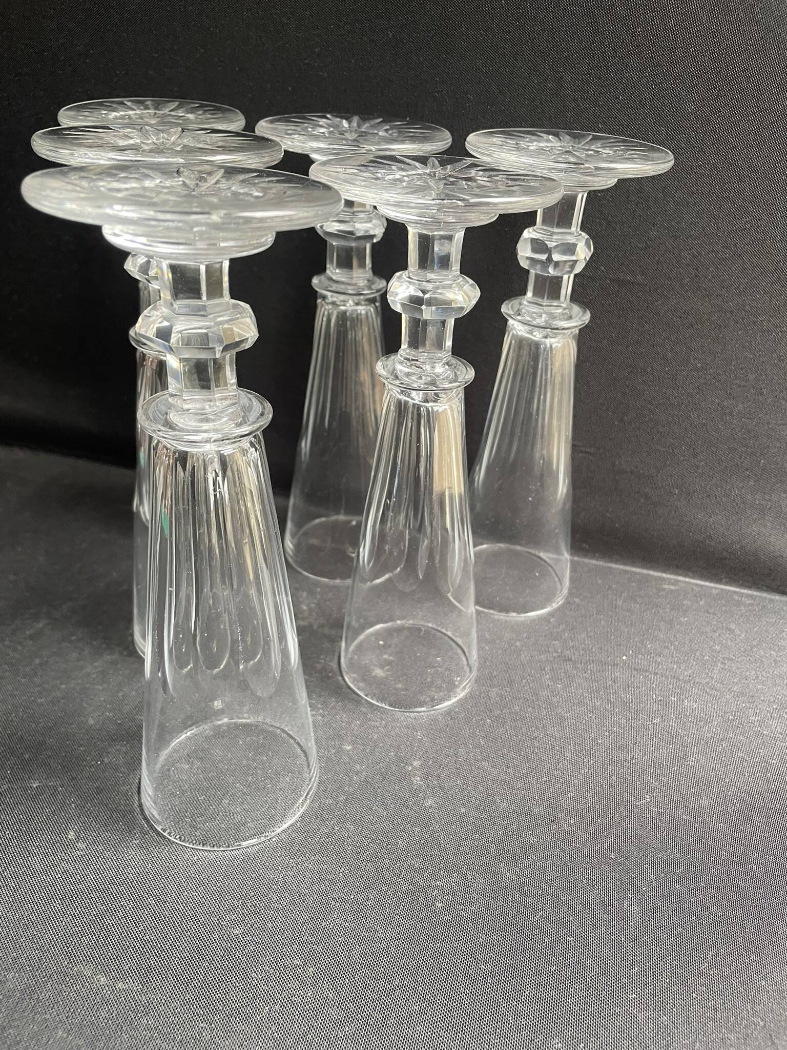 6 Baccarat/Saint Louis champagne flutes - Mid 19th century