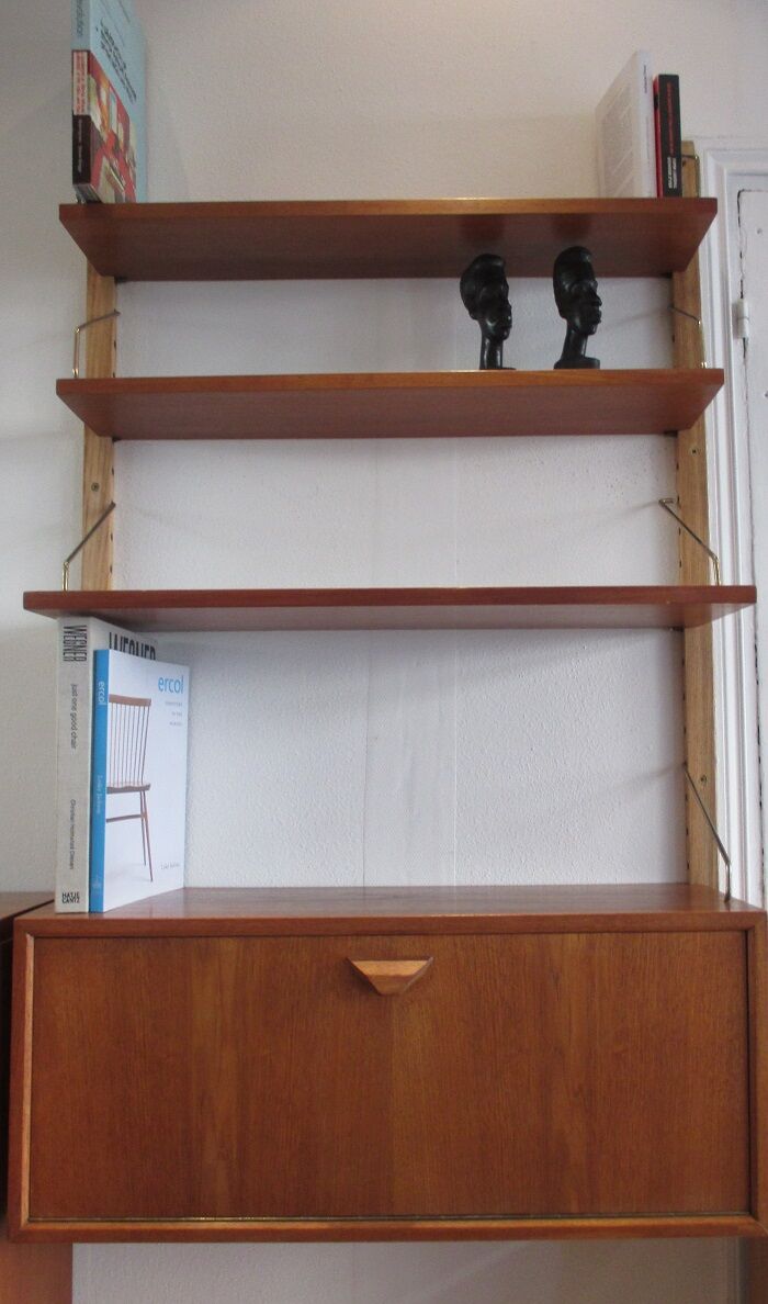 Poul Cadovius system library