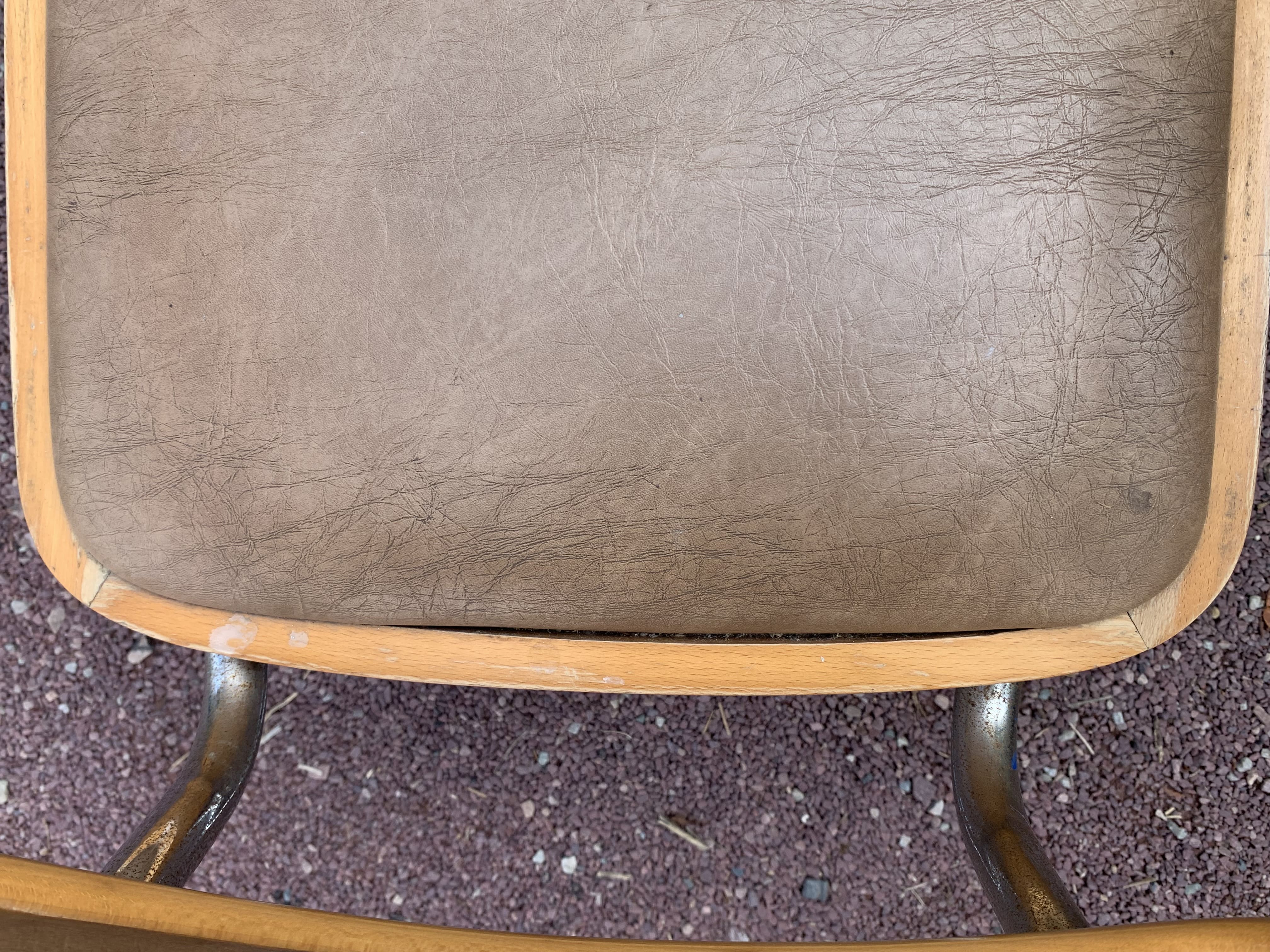 Fauteuil de Marcel Breuer, modèle B64