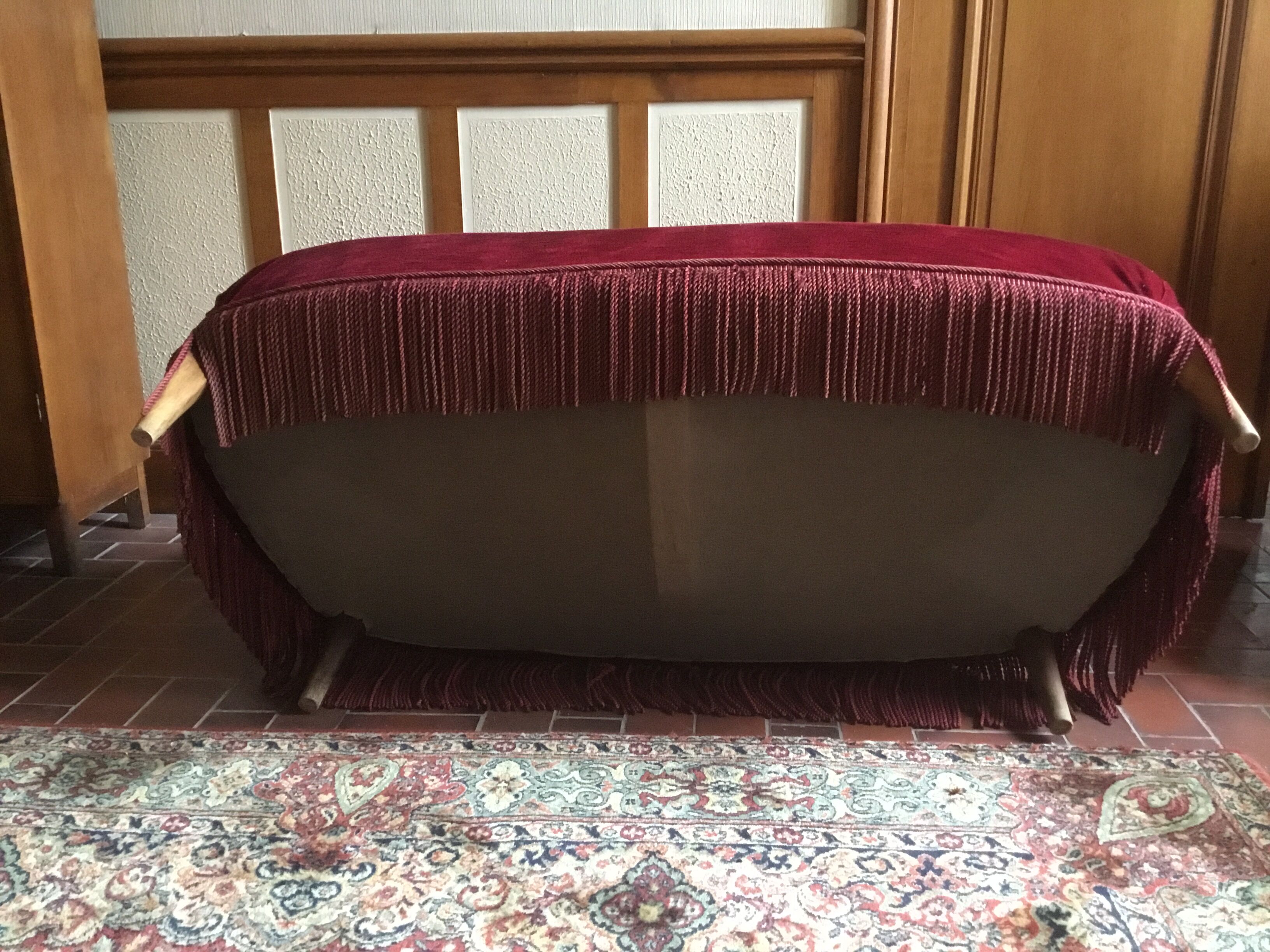 Toad red velvet sofa
