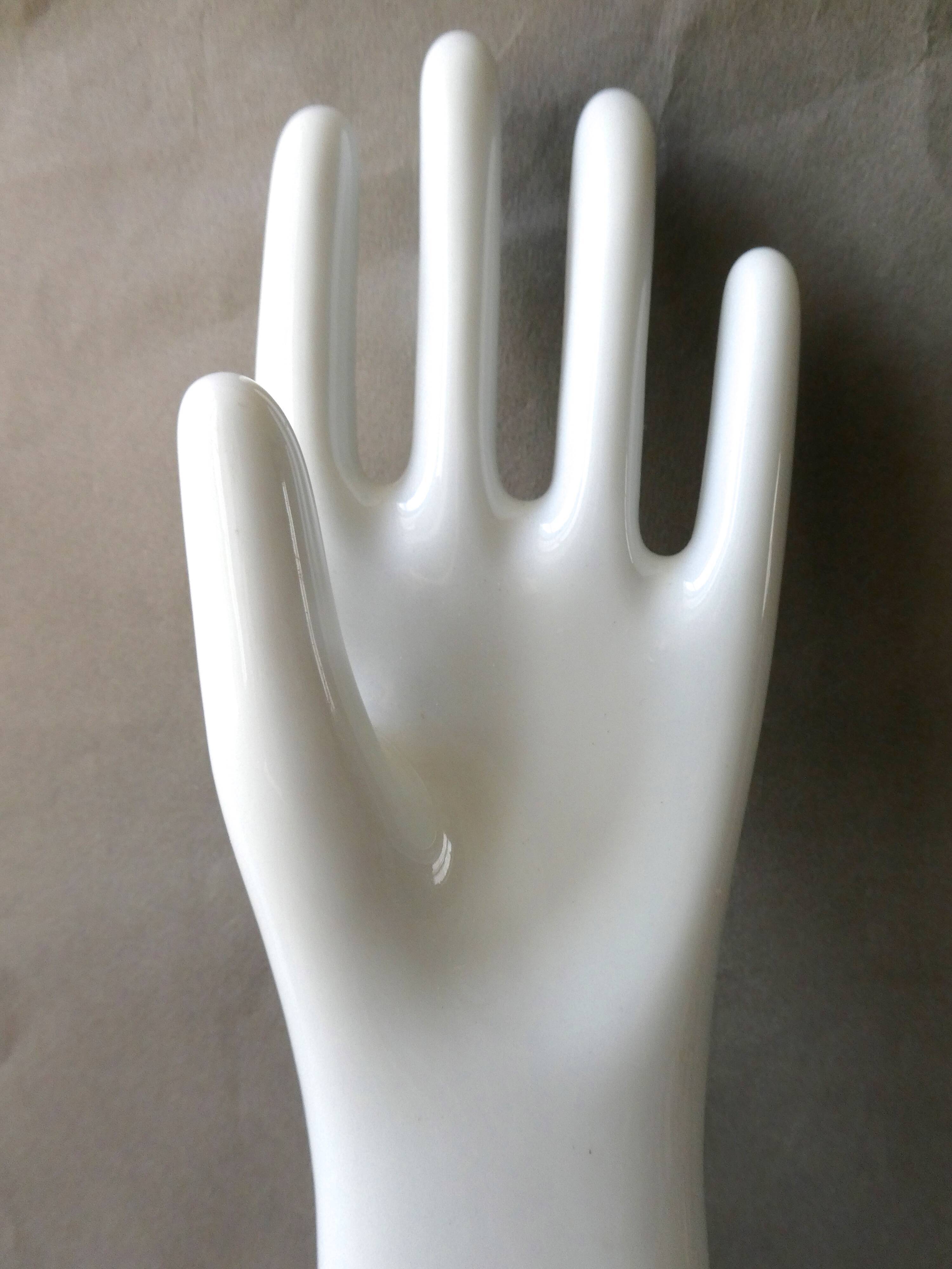 Hand glove white ceramic mold