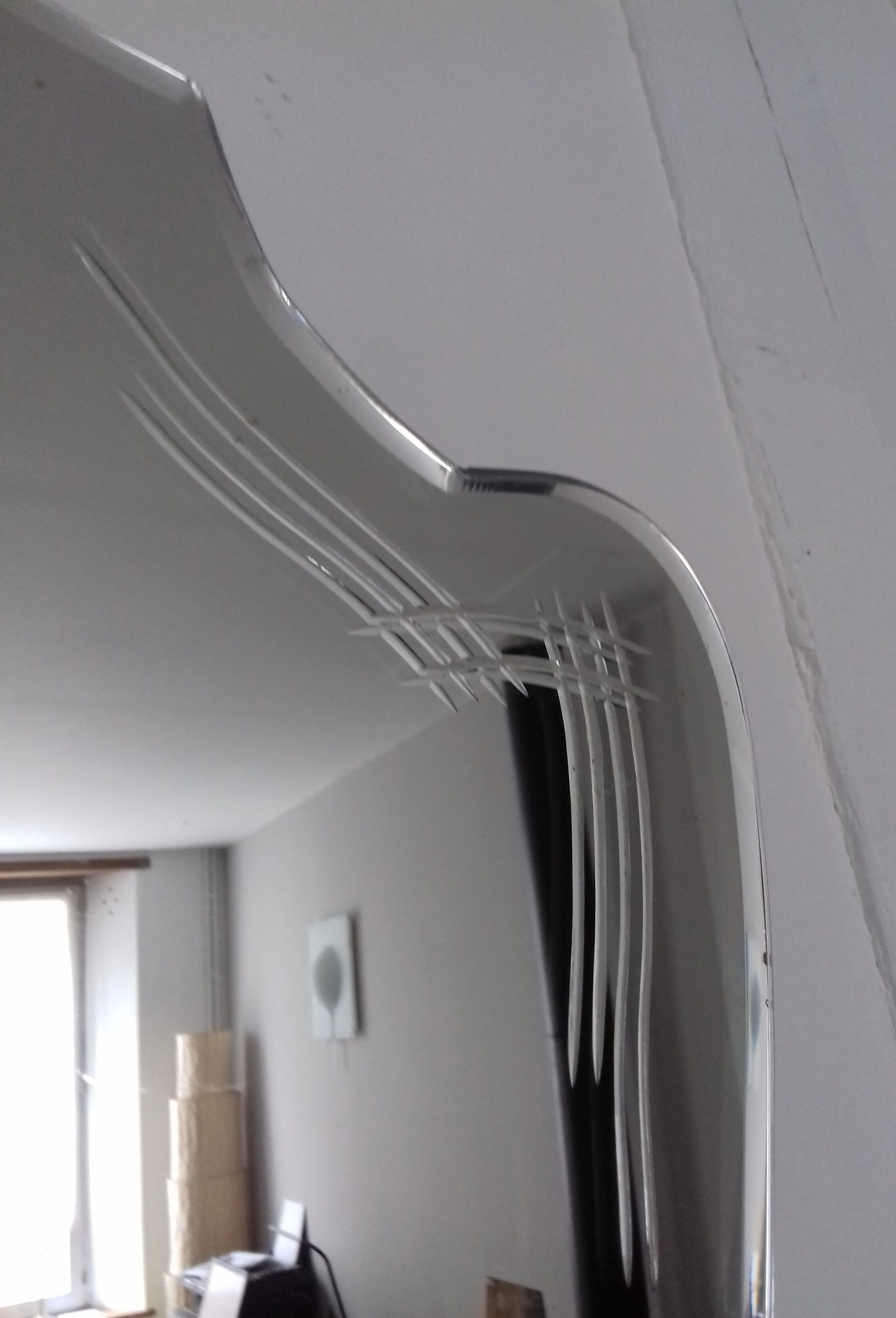 Former mirror art deco bevelled and engraved 46x68cm