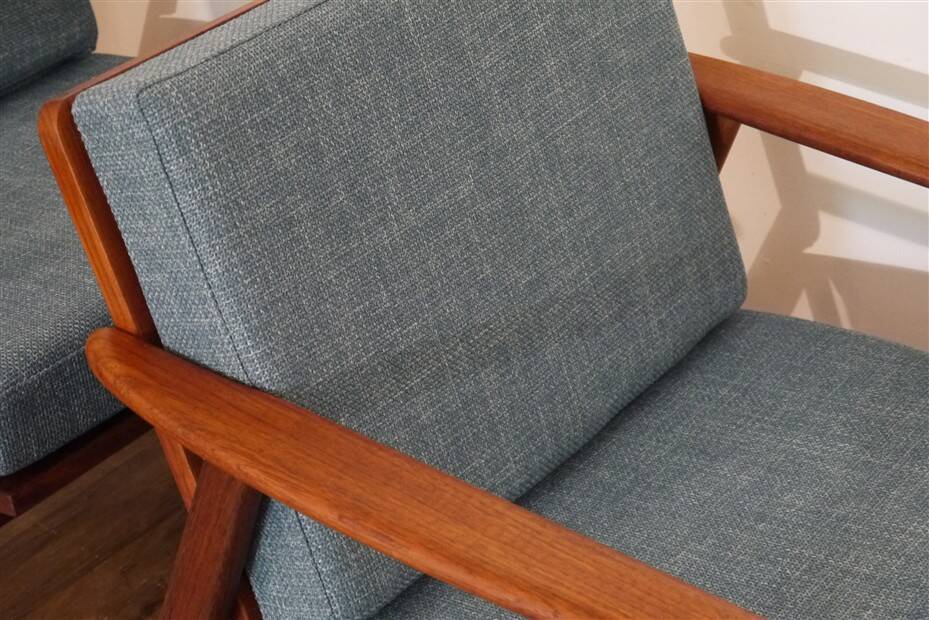 Paire de fauteuils danois en teck