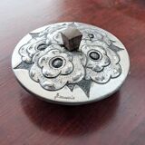 Tin Bonbonnière. Art Deco. Signed René Delavan.