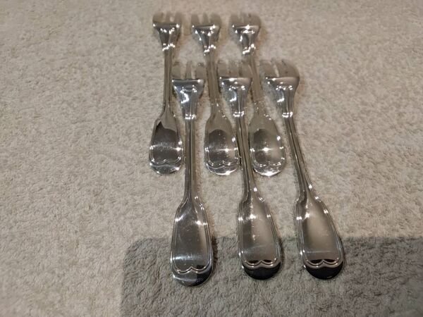 6 fourchettes à gateaux métal argenté orfèvre Christofle Chinon 16cm