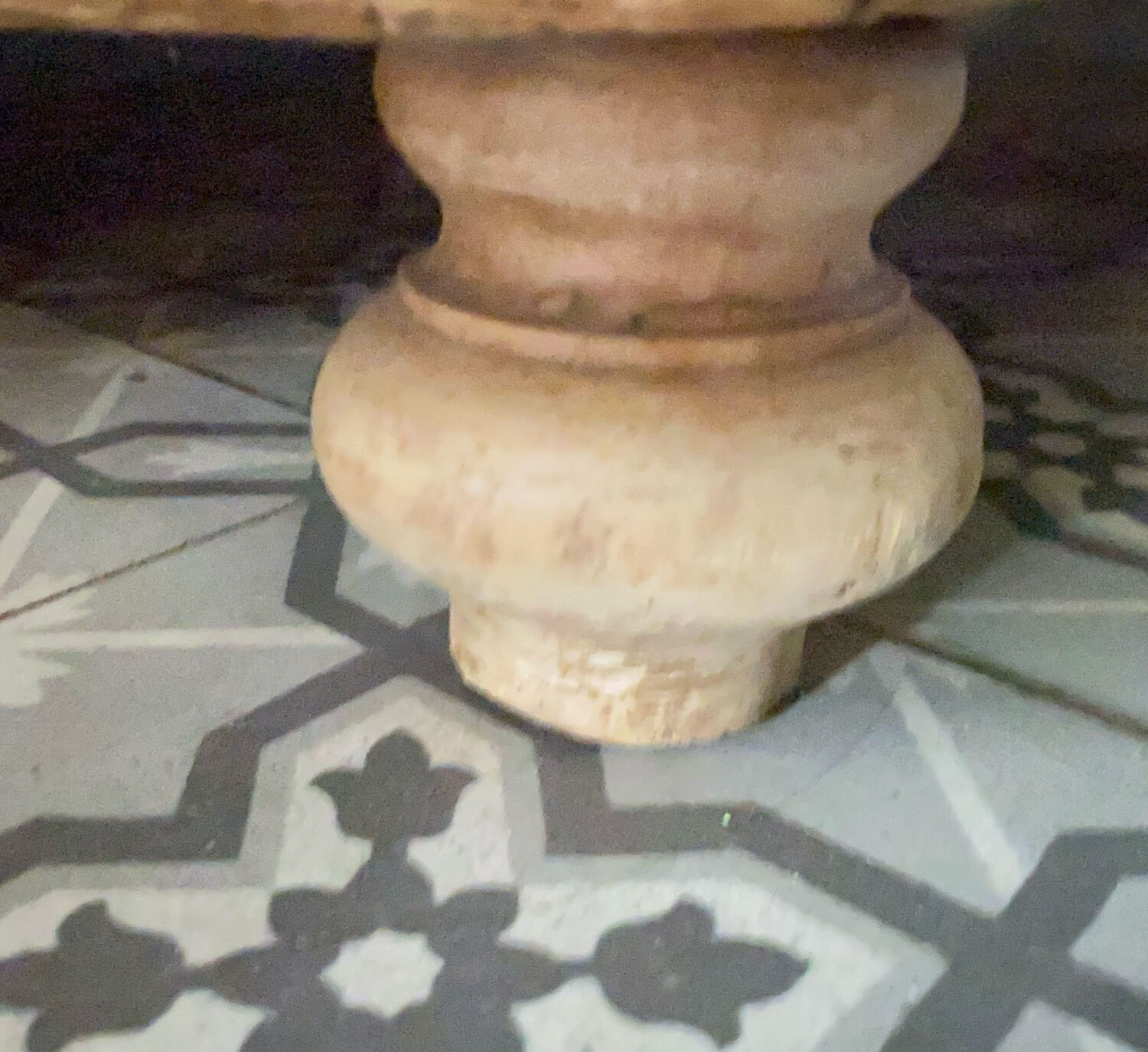 English chest of drawers