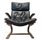 Fauteuil en cuir Kengu par Elsa et Nordahl Solheim Rybo Rykken, Norvège, années 1960.