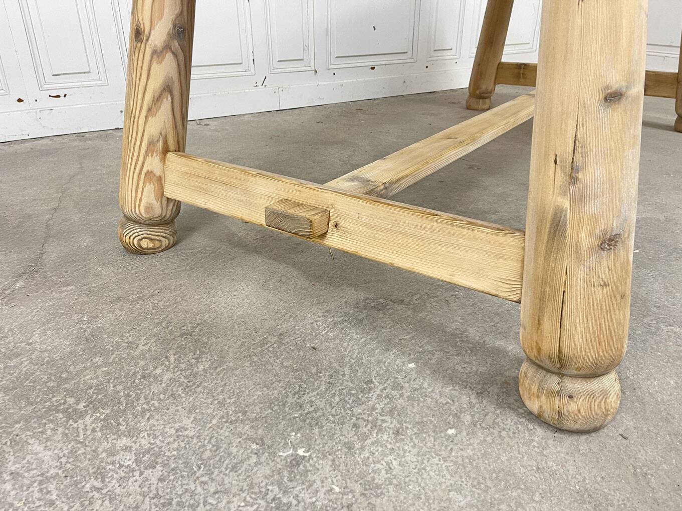 1950s pine table