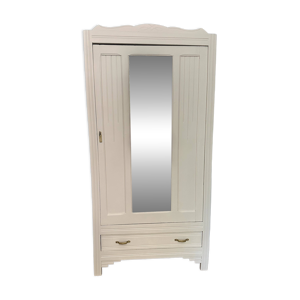 Armoire parisienne art