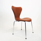 Lot de 4 chaises modèle 3107 par Arne Jacobsen et fabriqué par Fritz Hansen