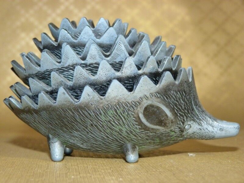 Hedgehog ashtray set