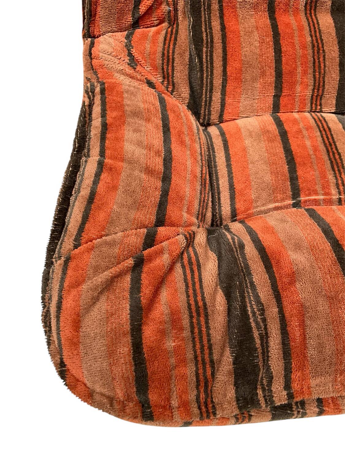 Velvet swivel chairs