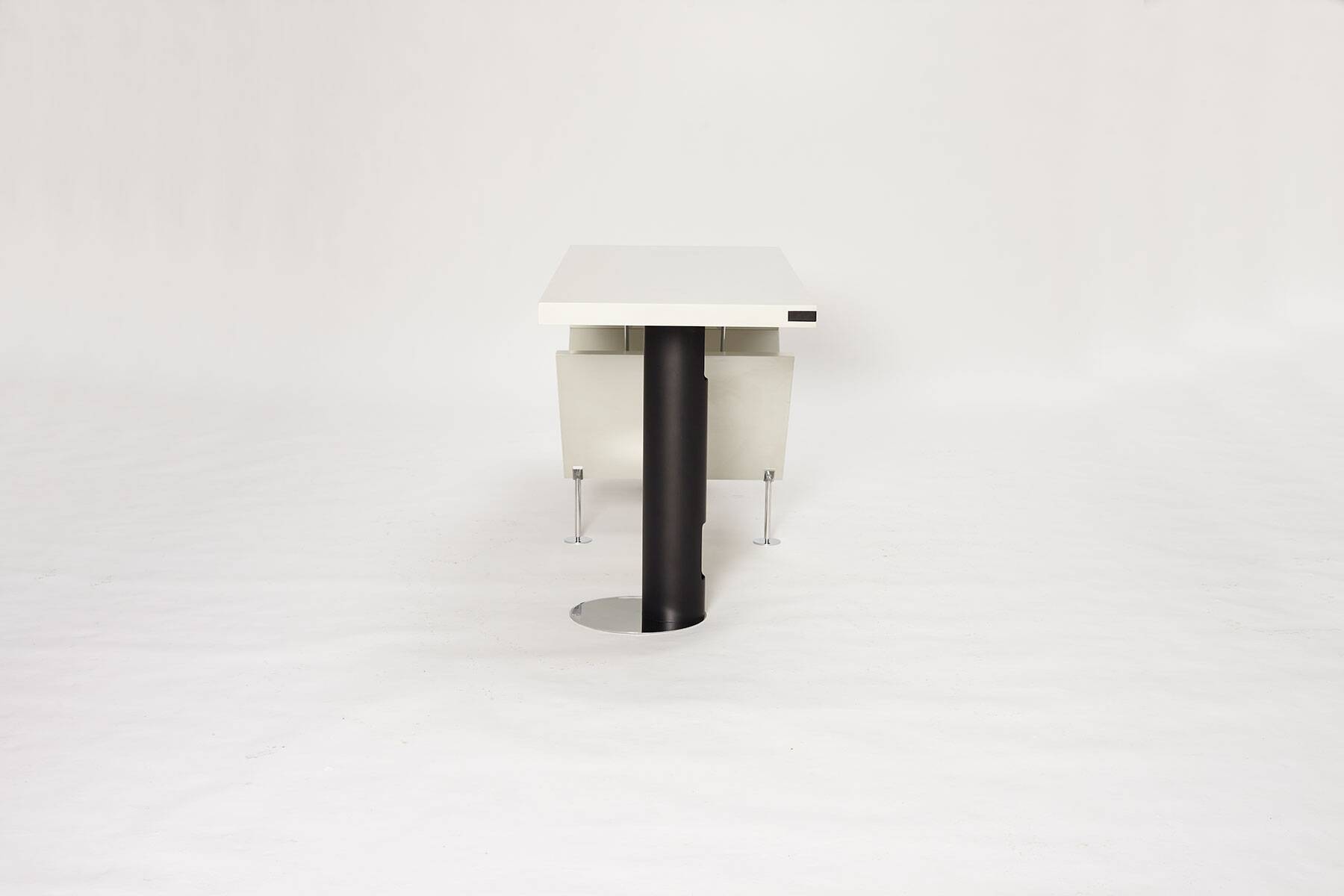Bang & Olufsen console table