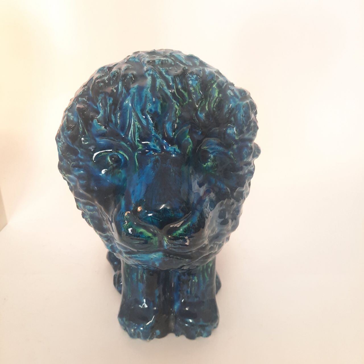 Lion statue, vintage, design Aldo Londi for Bitossi, Rimini blue series.