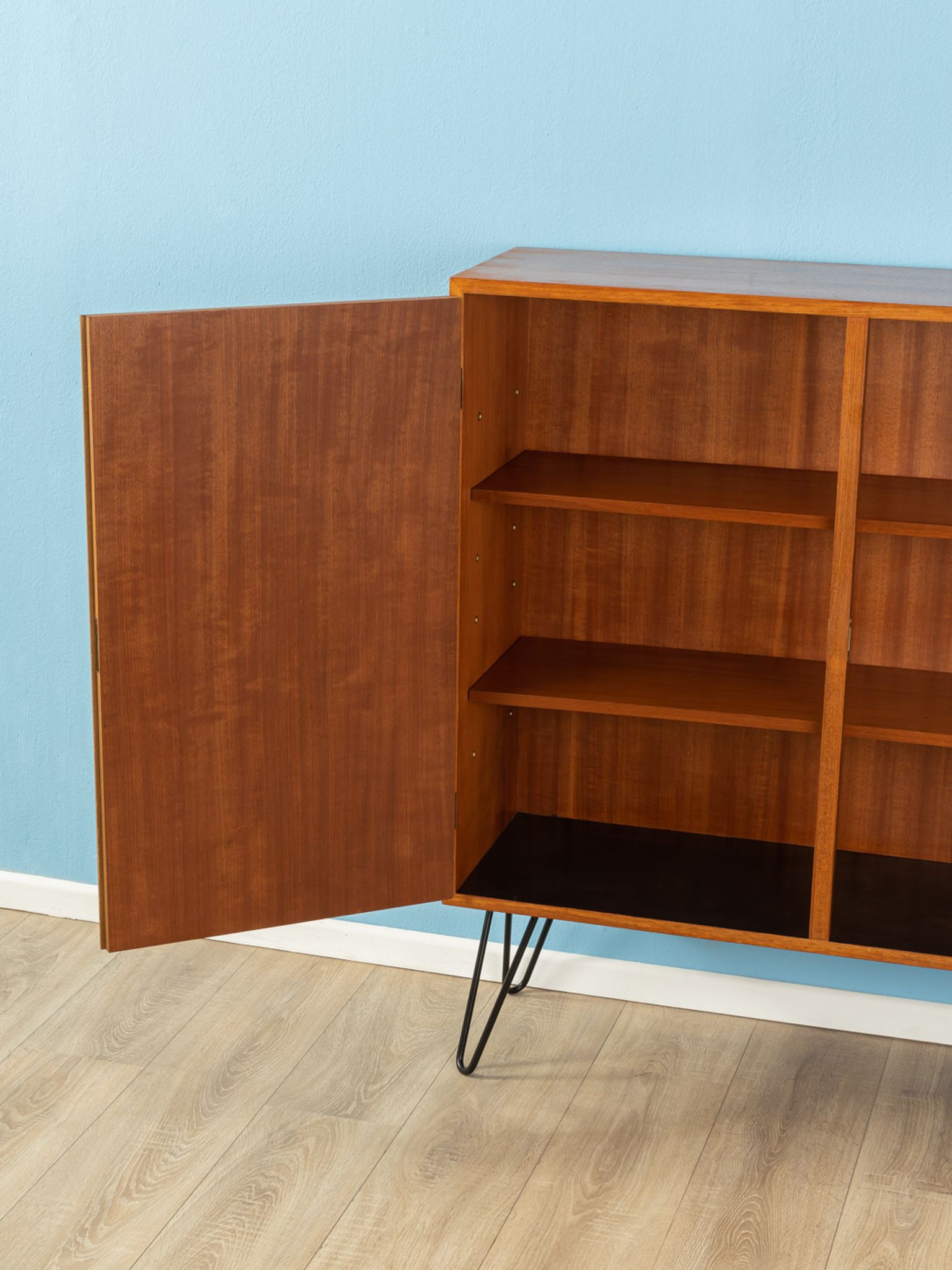 Commode des années 1950