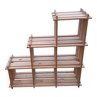 Regain-style bookcase