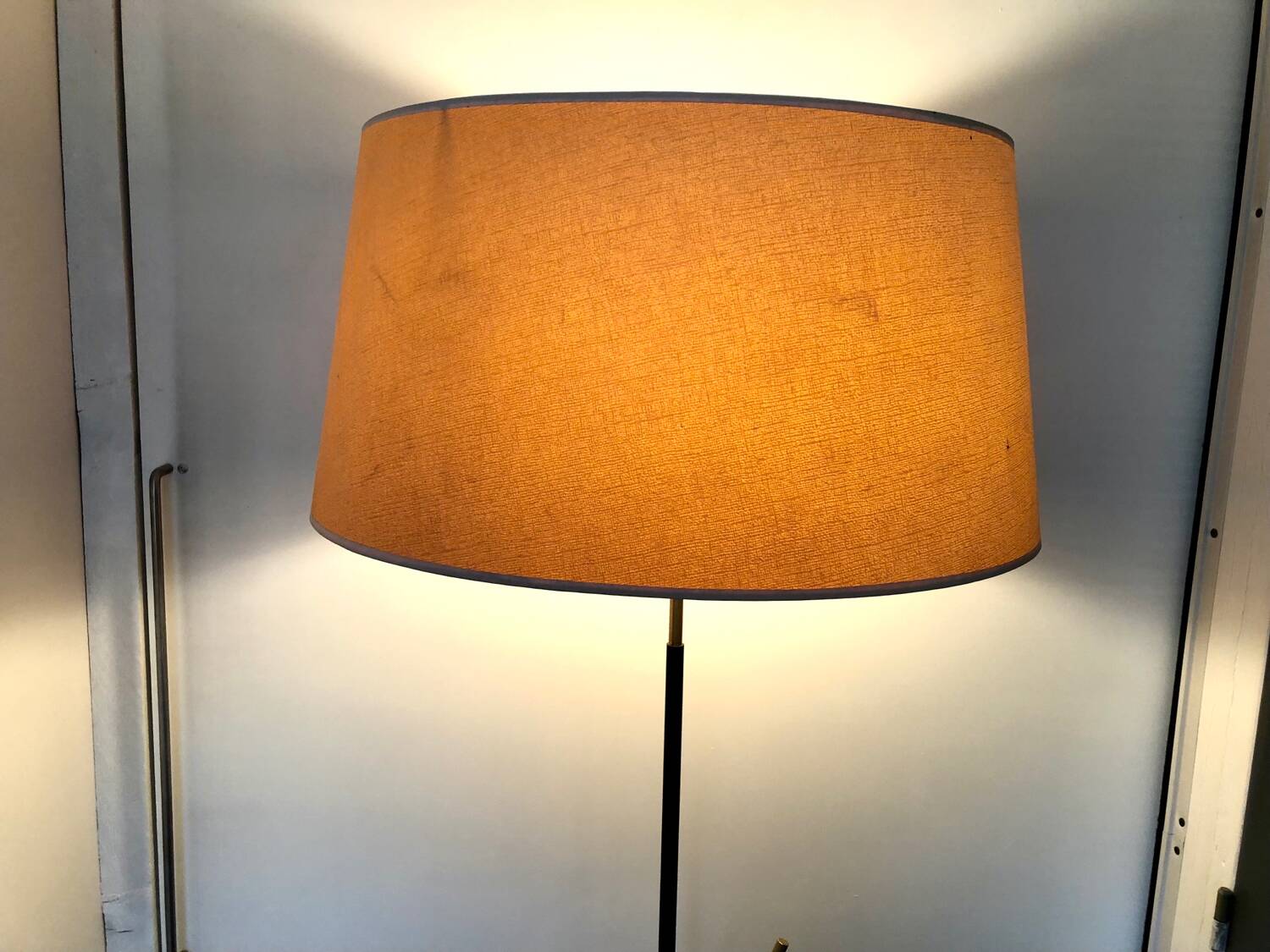 Arlus light fixture